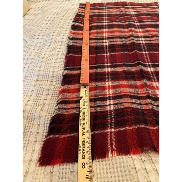 Vintage Wrap Red Plaid Classic Oversized Scarf Throw Soft Stylish Versatile - Picture 8 of 9